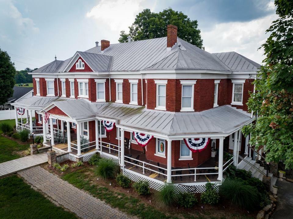 Grand Victorian Inn (Adults Only) Park City Екстериор снимка